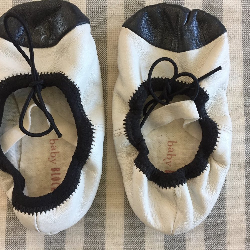Baby Bloch Shoes, size 5, GUC